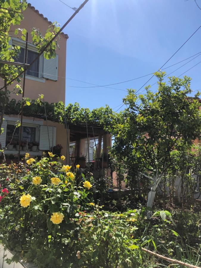 Natasha'S Home Перама Экстерьер фото